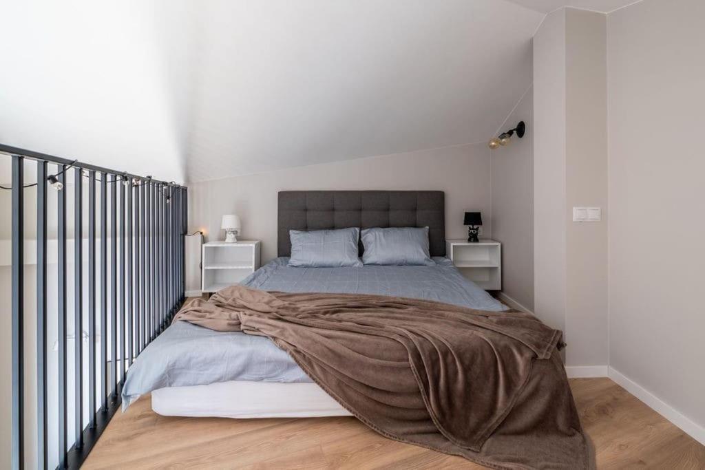 New Loft With Rooftop Terrace In The Old Town Riga Esterno foto