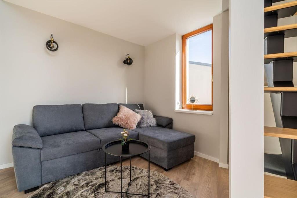 New Loft With Rooftop Terrace In The Old Town Riga Esterno foto